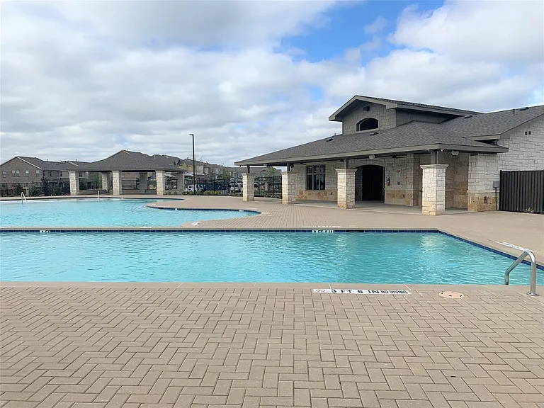 17768 Coralberry Dr — Photo 18