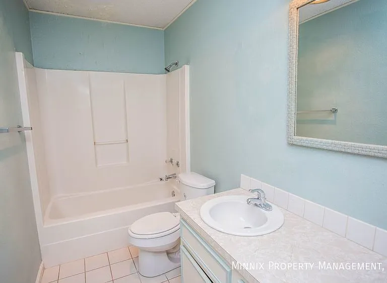 5719 Itasca St — Photo 13