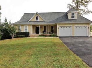 161 Vermont Ave, Moneta, VA 24121