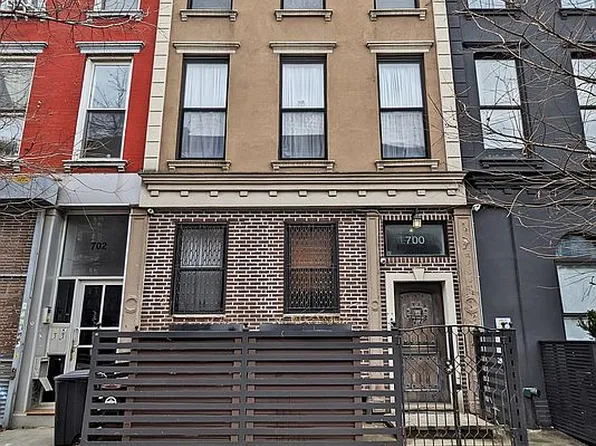 700 Dekalb Ave, Brooklyn, NY 11216