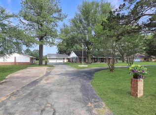 1800 34th St NE, Paris, TX 75462