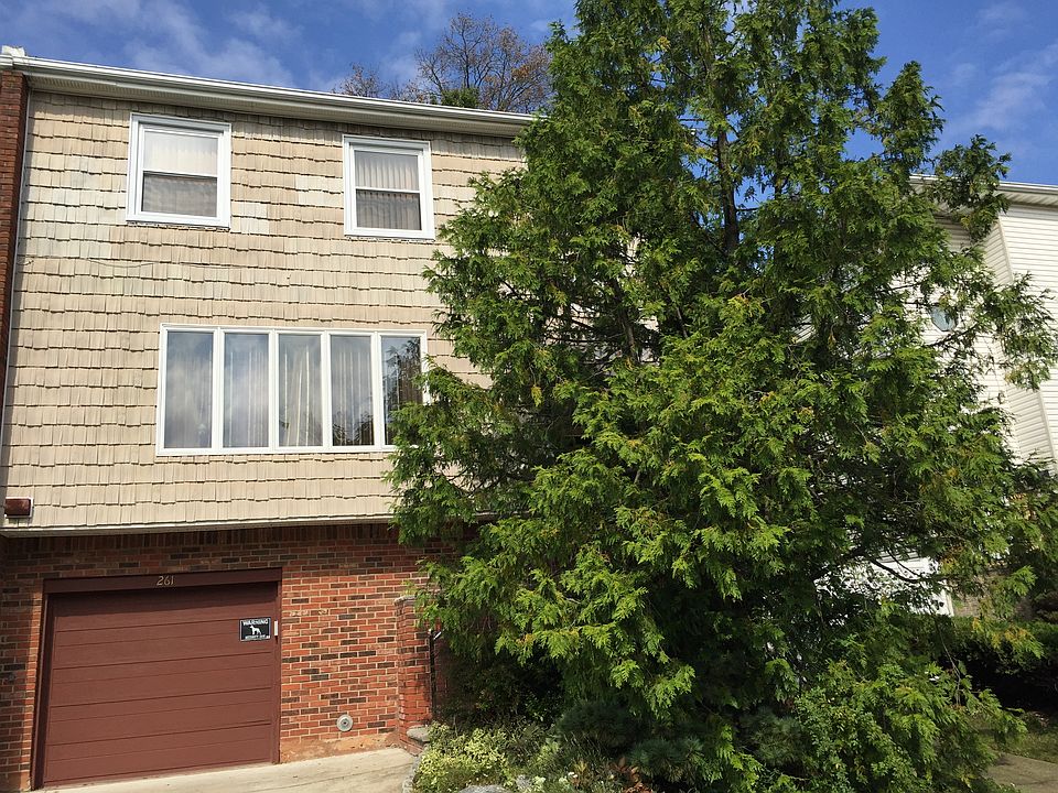 1st image of 261 Maybury Ave
