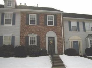 2704 Pinhorn Dr, Bridgewater, NJ 08807