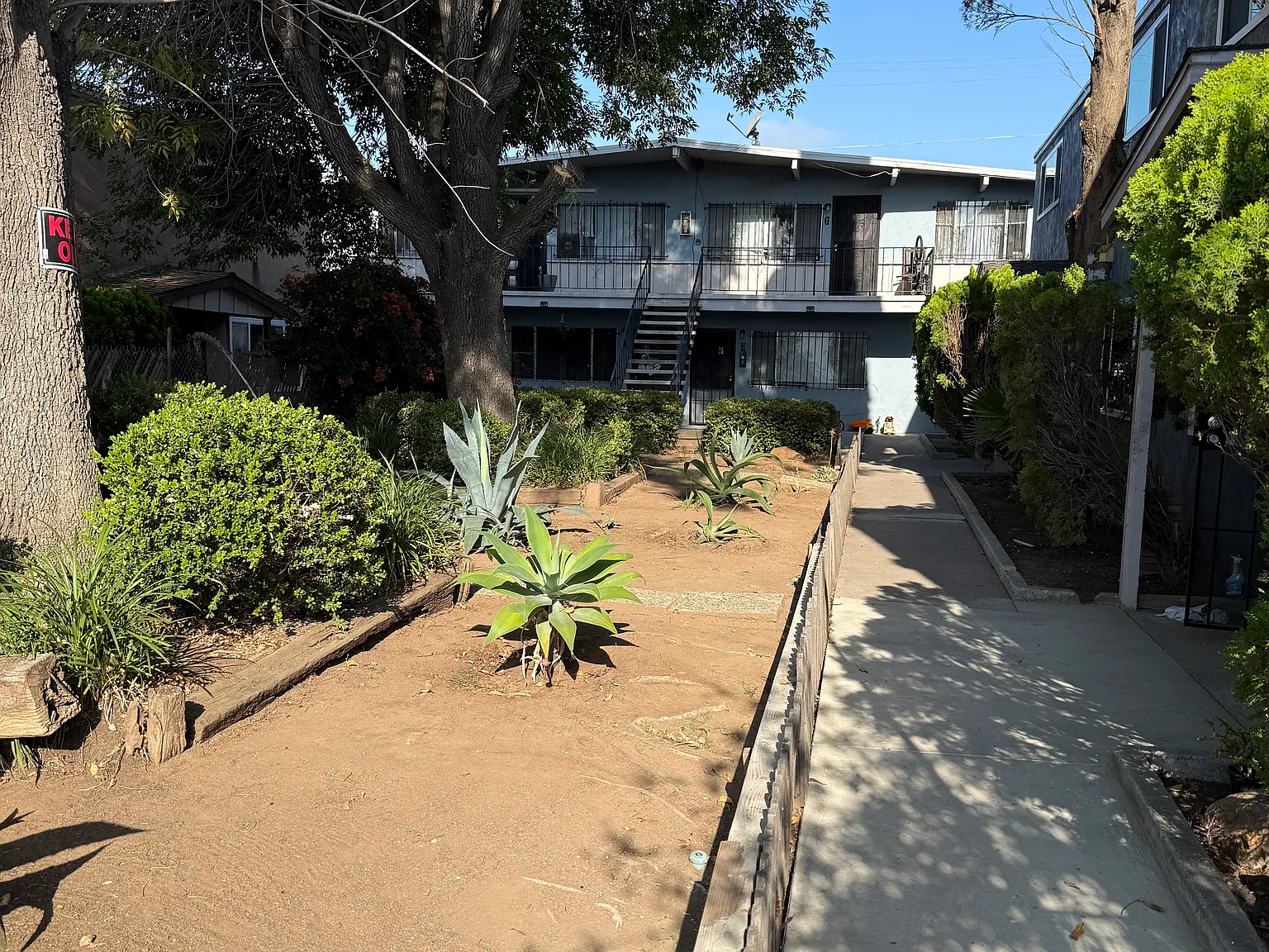 2 bed, 1000 sqft, $2,295 — Photo 4
