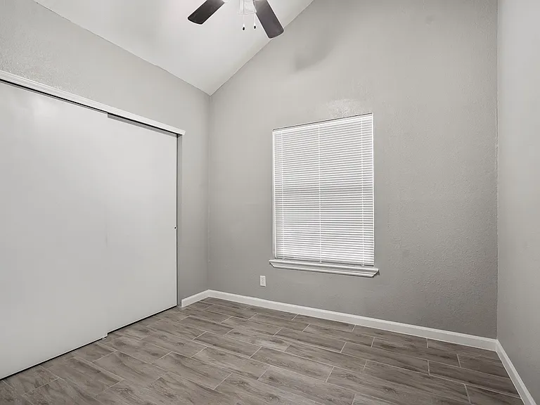 11842 Priscilla Cir — Photo 11