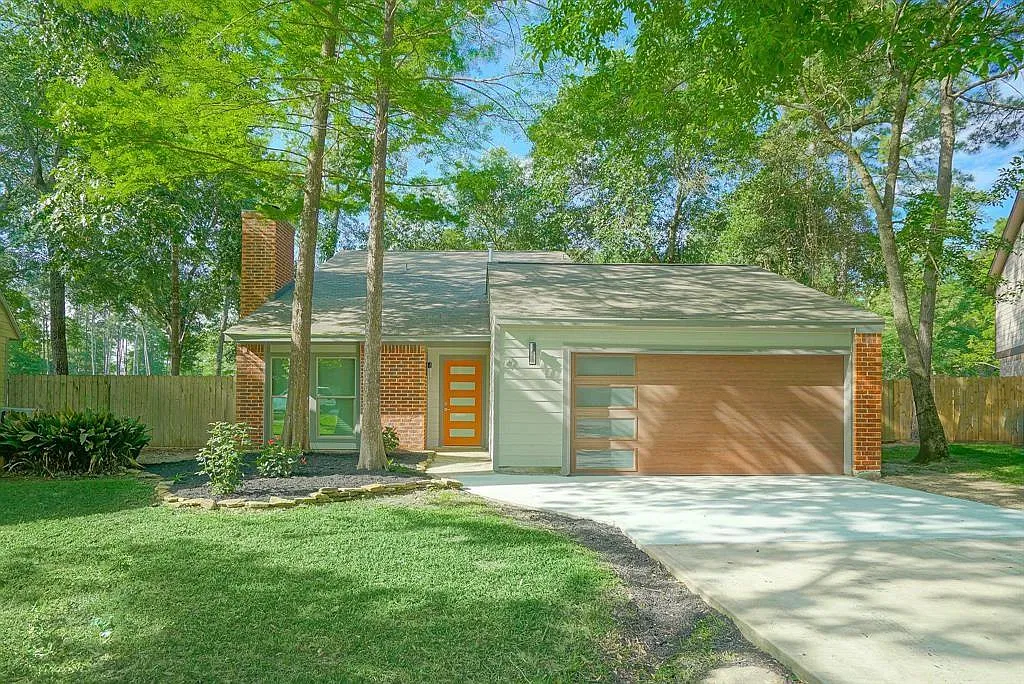 3 bed, 2.5 bath, 1964 sqft, $2,550 — Photo 1