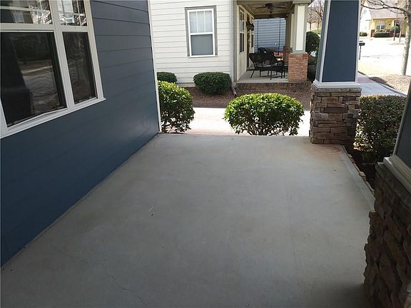 4th image of 248 Mission Oak Dr