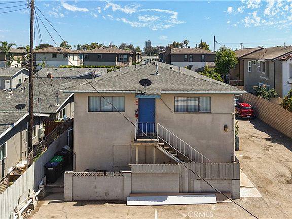2nd image of 681 Victoria St