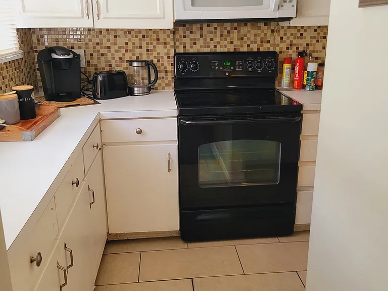 2709 N Bell Ave #4 — Photo 9