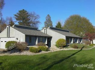 410 12th St, Manistee, MI 49660