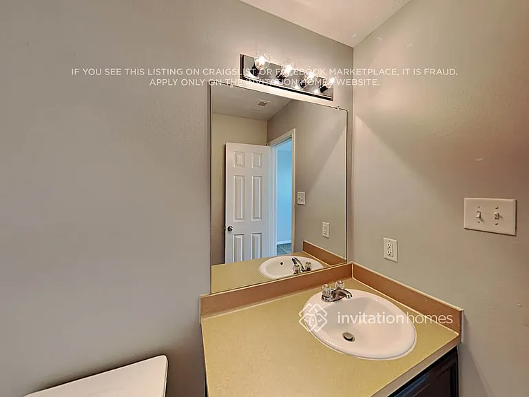 19218 Sandelford Dr — Photo 14
