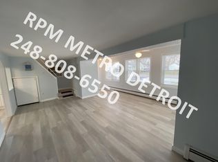 85 Vermont Ave, Troy, MI