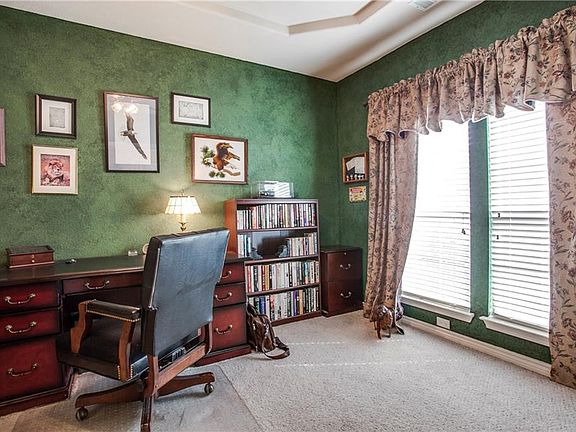 4th image of 7109 Brekenridge Dr