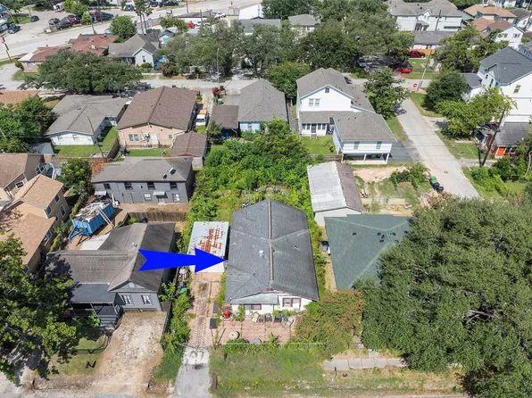 409 Walton Street, Houston, TX 77009