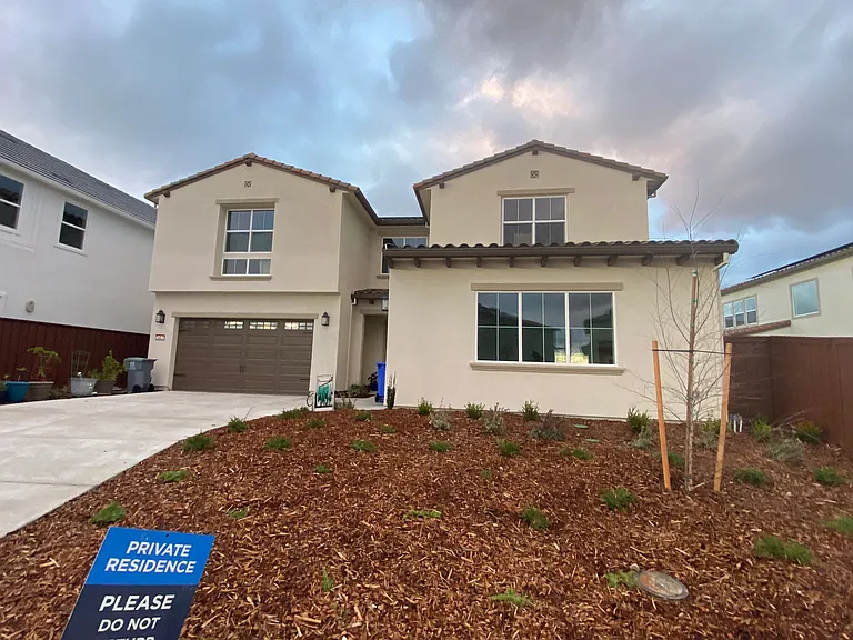3653 Manzanita Way — Photo 1