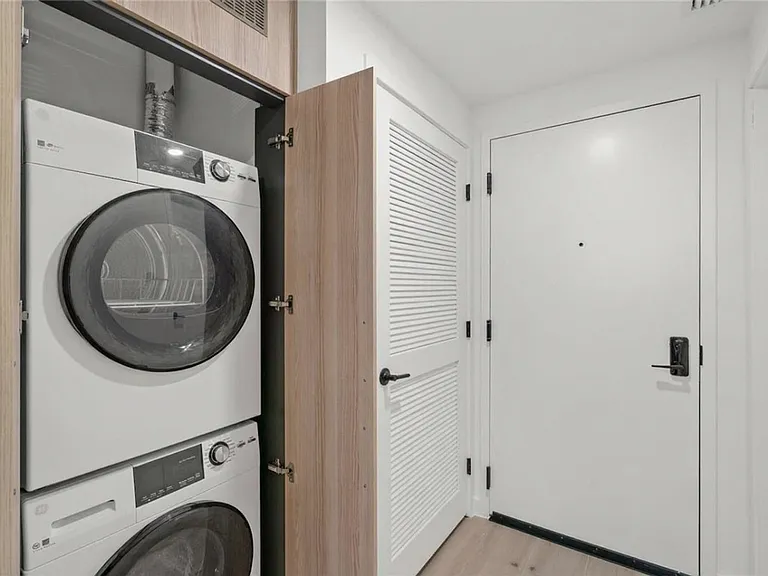 Washer/Dryer