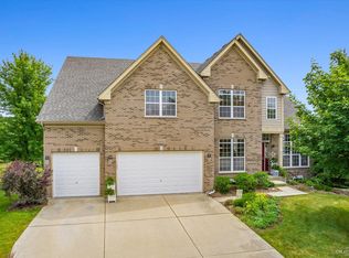 5425 Nicholson Dr, Hoffman Estates, IL 60192