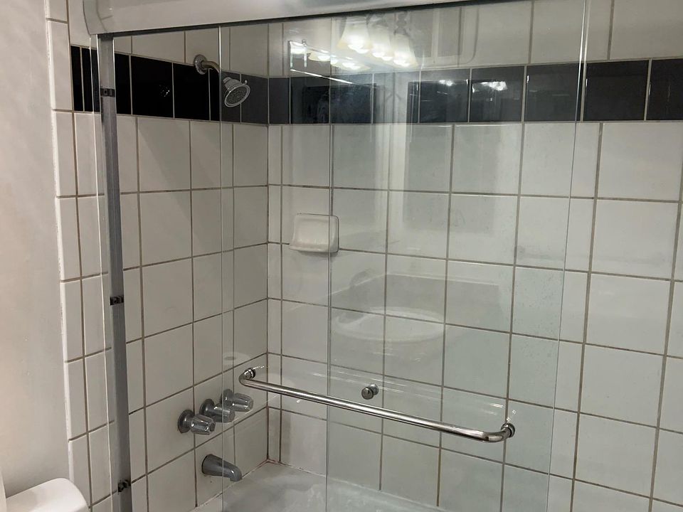 1st image of 210 88th St APT 102