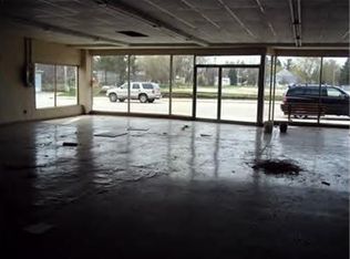209 S Main St, Scottville, MI 49454