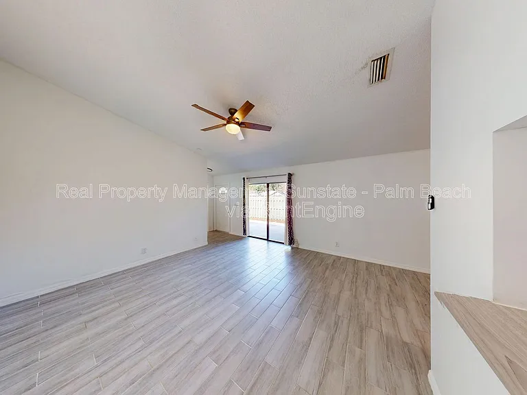 13789 Bottlebrush Ct #B — Photo 7