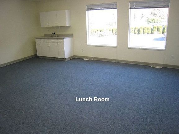 4th image of 2308 1st St