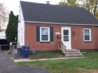 3267 Oaklawn St, Columbus, OH 43224