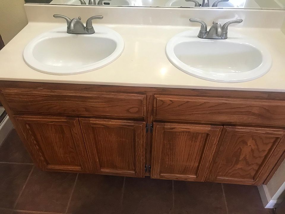 Dual Sinks in Master Bath