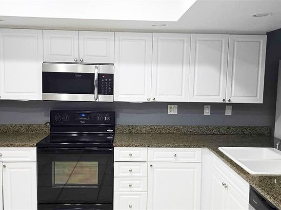 4th image of 2980 NE 19th Ter #B