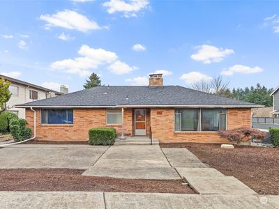 5804 S Hawthorn Road, Seattle, WA, 98118