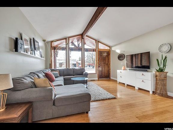 4th image of 1484 W Elm Hill Cir