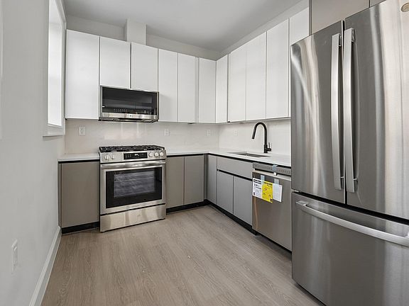 5th image of 158 Oakland Ave #1A
