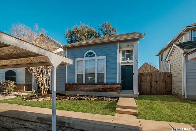 2 bed, 2.0 bath, 1177 sqft, $1,200 — Photo 3