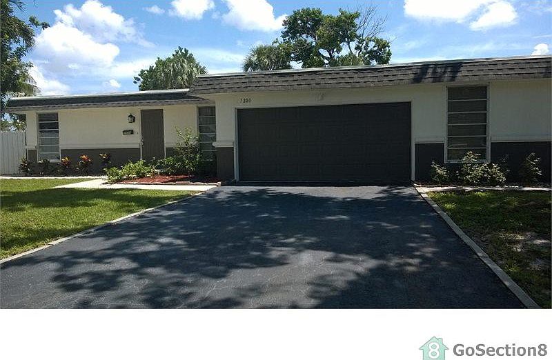 1st image of 7200 NW 78th St