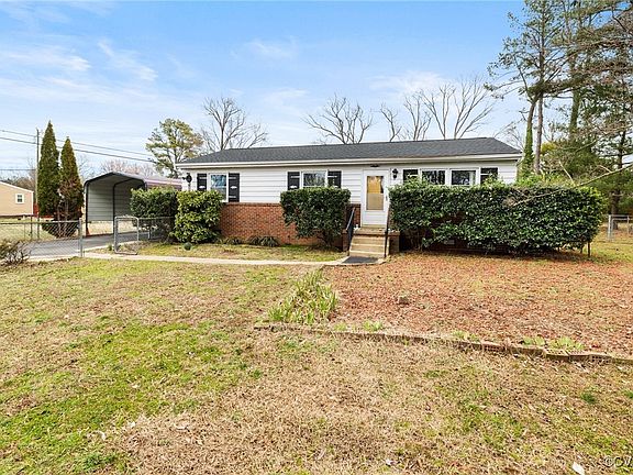 2nd image of 613 Holdcroft Dr