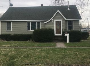 439 W Maple St, Deshler, OH 43516