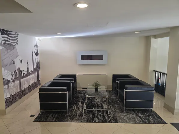 7100 Blvd East image 4 of 17