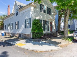 90 Walden St, New Bedford, MA 02740