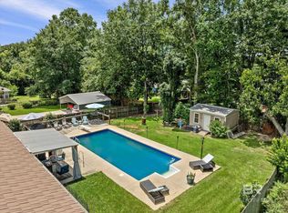 558 Stuart St, Daphne, AL 36526