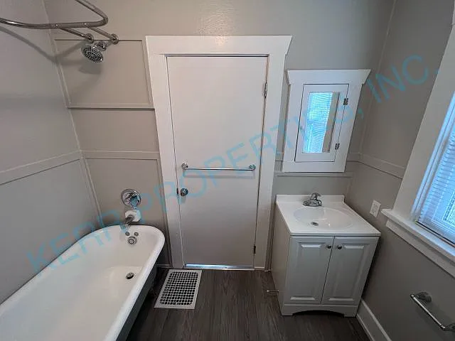 1420 NE 53rd Ave — Photo 10