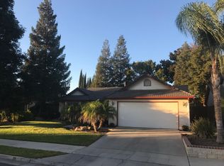 1537 University Ave, Madera, CA 93637