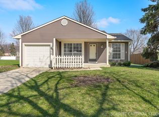 2104 Navarone Dr, Naperville, IL 60565