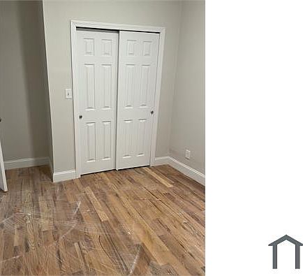 5th image of 832 S 16th St Floor 2