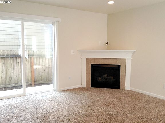 3rd image of 5901 NE 34th St