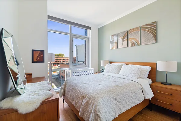 Sold by Compass | media 7