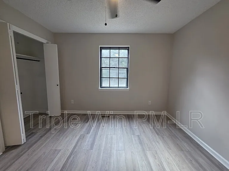 12320 Shawnee Forest Dr — Photo 21
