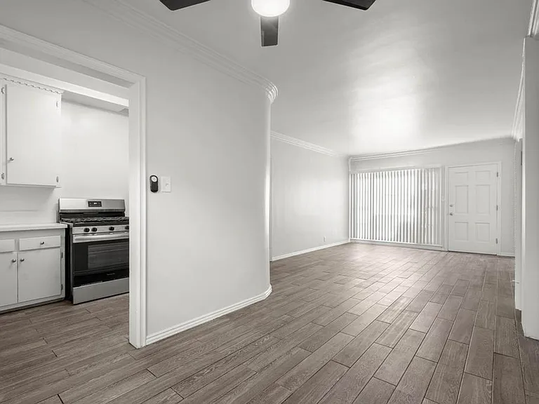 4189 Leimert Blvd — Photo 28