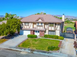 204 Fairway Dr, Needles, CA 92363