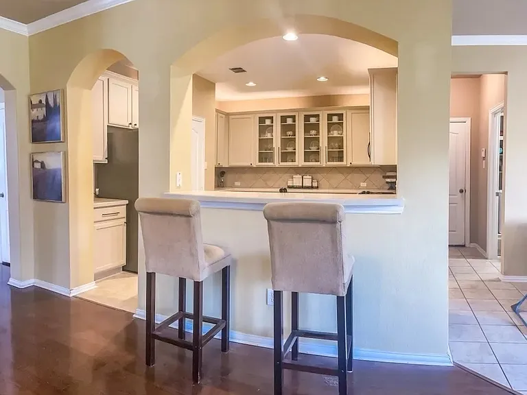 1391 Riverside Oaks Dr — Photo 9