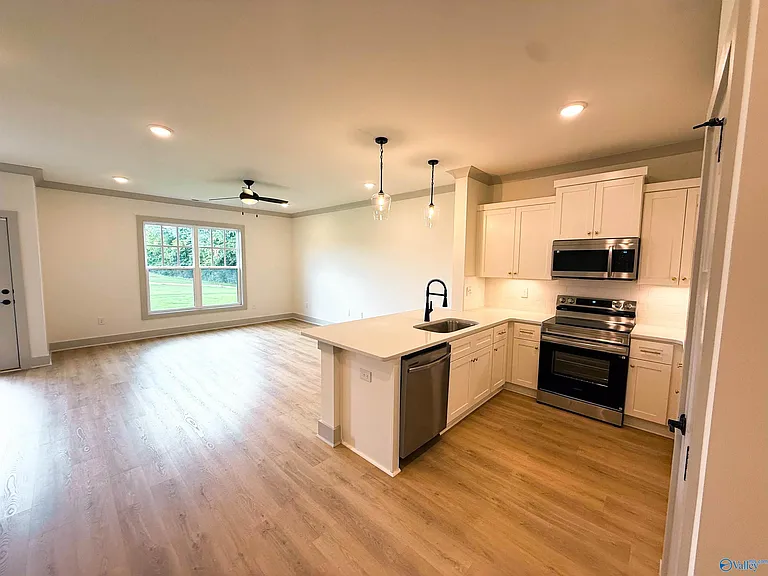 99 She Oak Dr — Photo 5