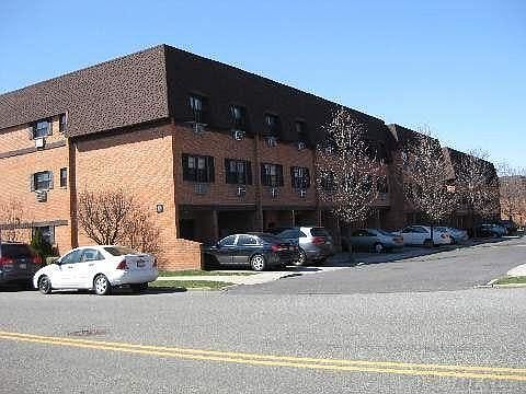 2nd image of 21909 67th Ave #B